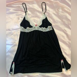 Y2K Victoria’s Secret Lace-Trim Cami Top